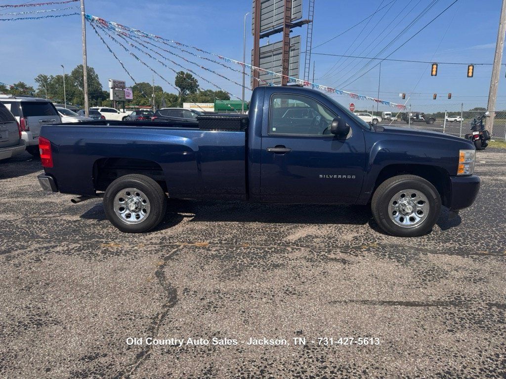 Used 2011 Chevrolet Silverado 1500 W/T w/ LS Package RWD image 4