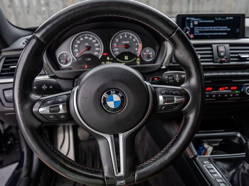 Used 2015 BMW M4 Coupe w/ Executive Package image 15