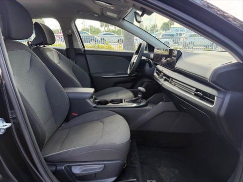 Used 2025 Kia K4 FWD image 14
