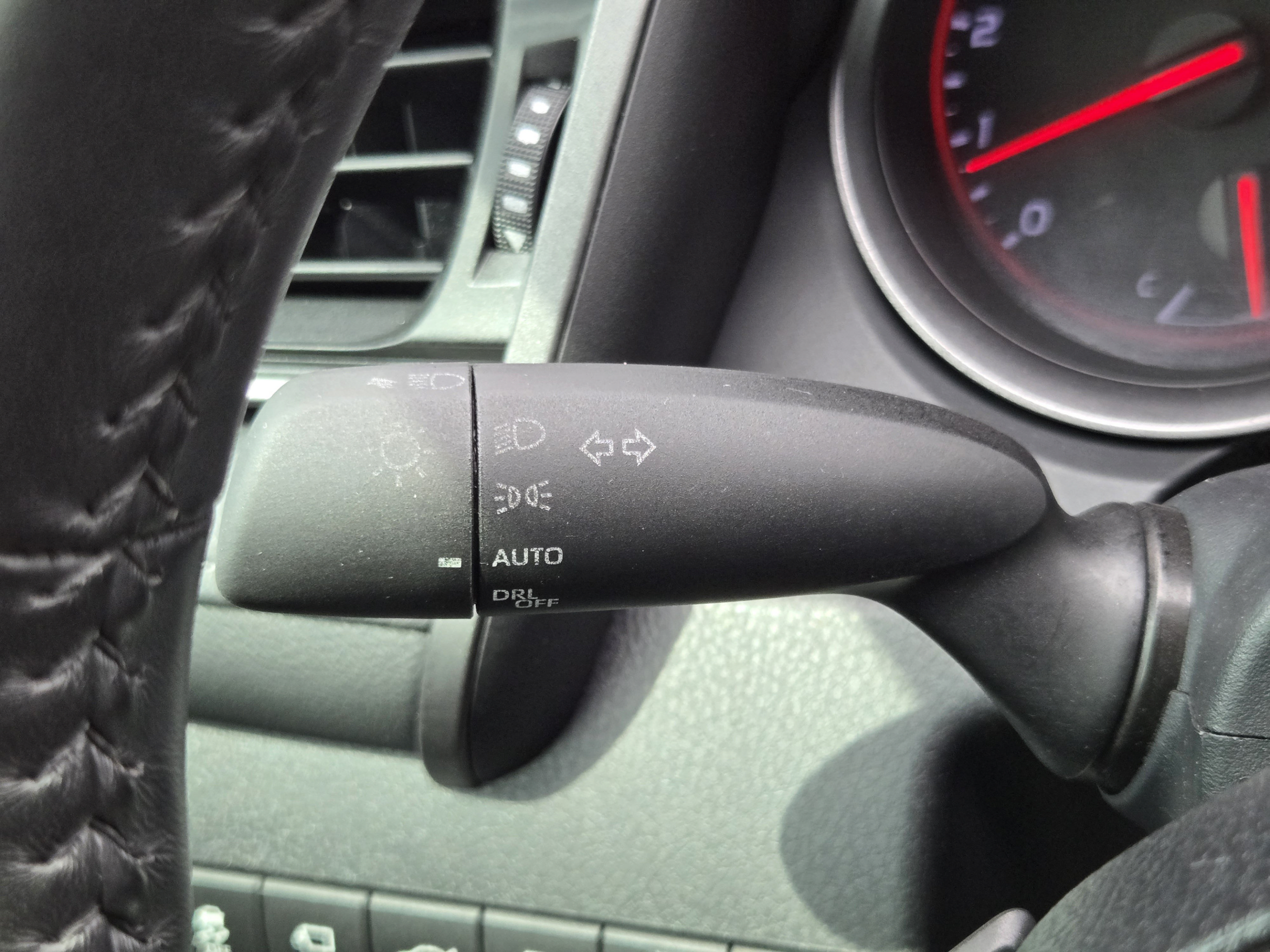 Used 2023 Toyota Camry XSE w/ Navigation Package FWD image 18