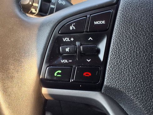 Used 2018 Hyundai Tucson Sport FWD image 18