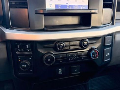 Used 2023 Ford F350 XL w/ FX4 Off-Road Package image 11