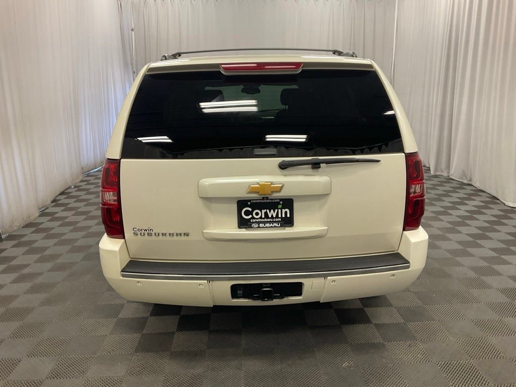 Used 2013 Chevrolet Suburban LTZ AWD/4WD image 16