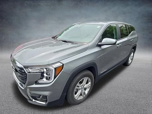 Used 2023 GMC Terrain SLE FWD image 4