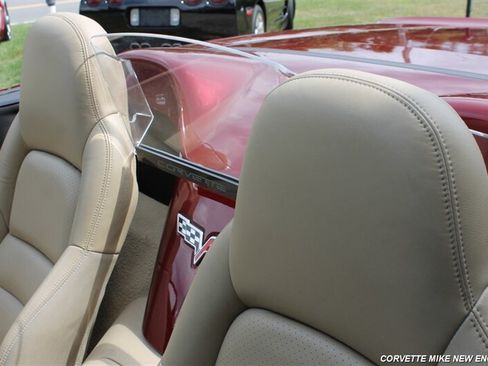 Used 2007 Chevrolet Corvette Convertible w/ Preferred Equipment Group RWD image 38