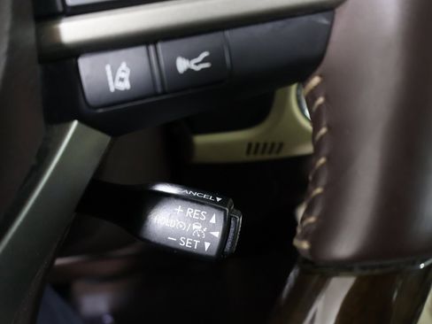 Used 2017 Lexus ES 350 image 29