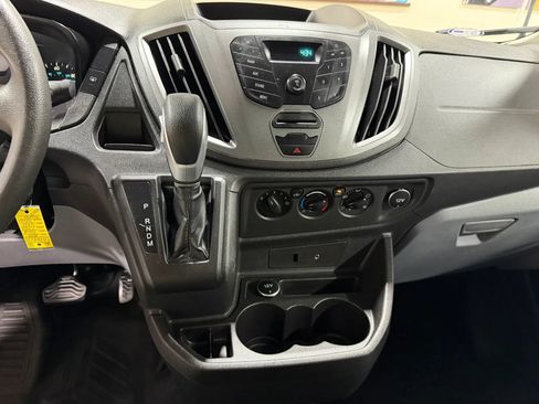 Used 2015 Ford Transit 150 XL RWD image 36