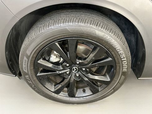 Used 2025 MAZDA CX-30 AWD 2.5 S w/ Preferred Package image 11