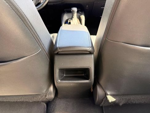 Used 2019 Toyota Corolla XSE FWD image 30