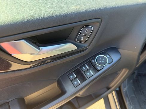 Used 2024 Ford Escape ST-Line w/ Tech Pack #1 AWD/4WD image 26