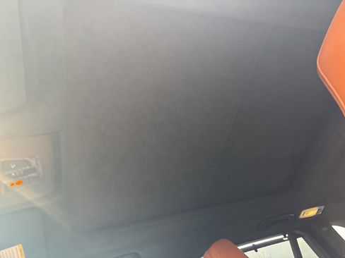 Used 2016 BMW X5 M image 13