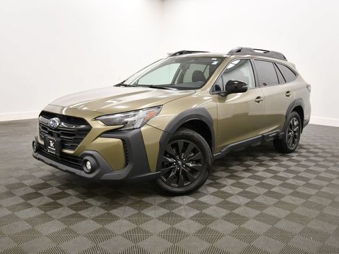 Used 2024 Subaru Outback Onyx Edition XT AWD/4WD image 2