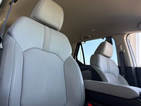 Certified 2023 Honda Pilot EX-L image 22