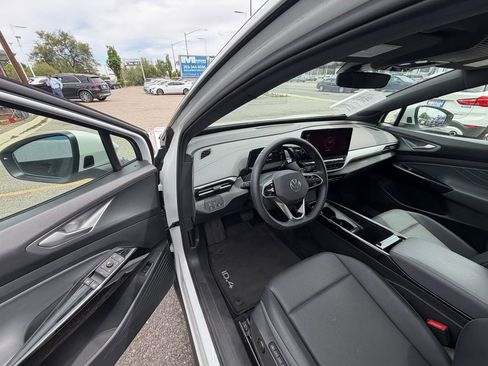 Used 2023 Volkswagen ID.4 Pro S Plus AWD/4WD image 16