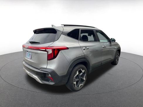Used 2025 Kia Seltos S image 7