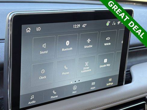 Used 2023 Lincoln Aviator Reserve w/ Equipment Group 201A image 23