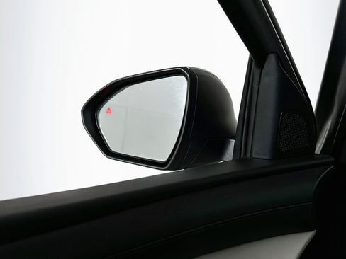 Used 2025 Hyundai Tucson SEL FWD image 16