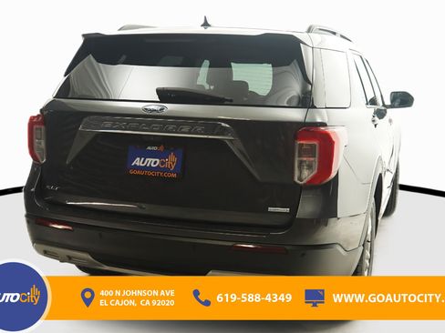 Used 2020 Ford Explorer XLT w/ Equipment Group 202A RWD image 10