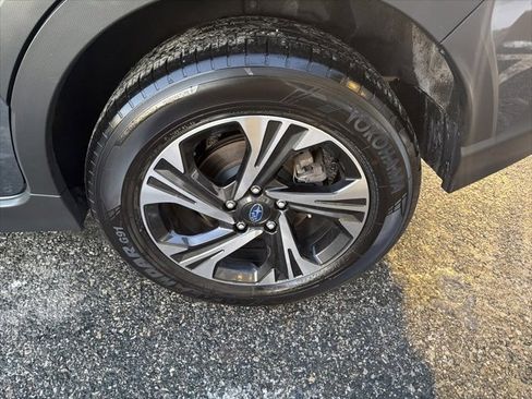 Used 2024 Subaru Crosstrek 2.0i Premium image 16