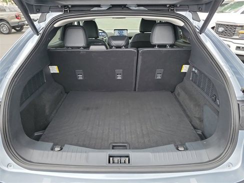 Used 2022 Ford Mustang Mach-E Premium image 21