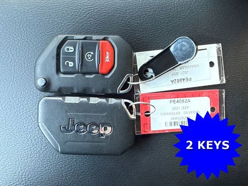 Used 2021 Jeep Wrangler Unlimited Sahara image 4