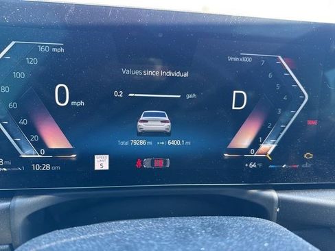 Used 2023 BMW 330i xDrive Sedan w/ Premium Package image 21