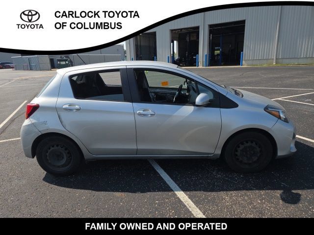 Used 2017 Toyota Yaris L FWD image 6