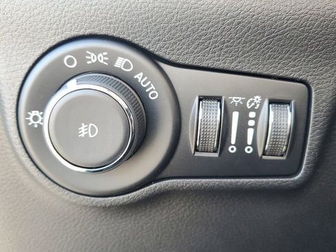 New 2026 Jeep Compass Latitude image 23