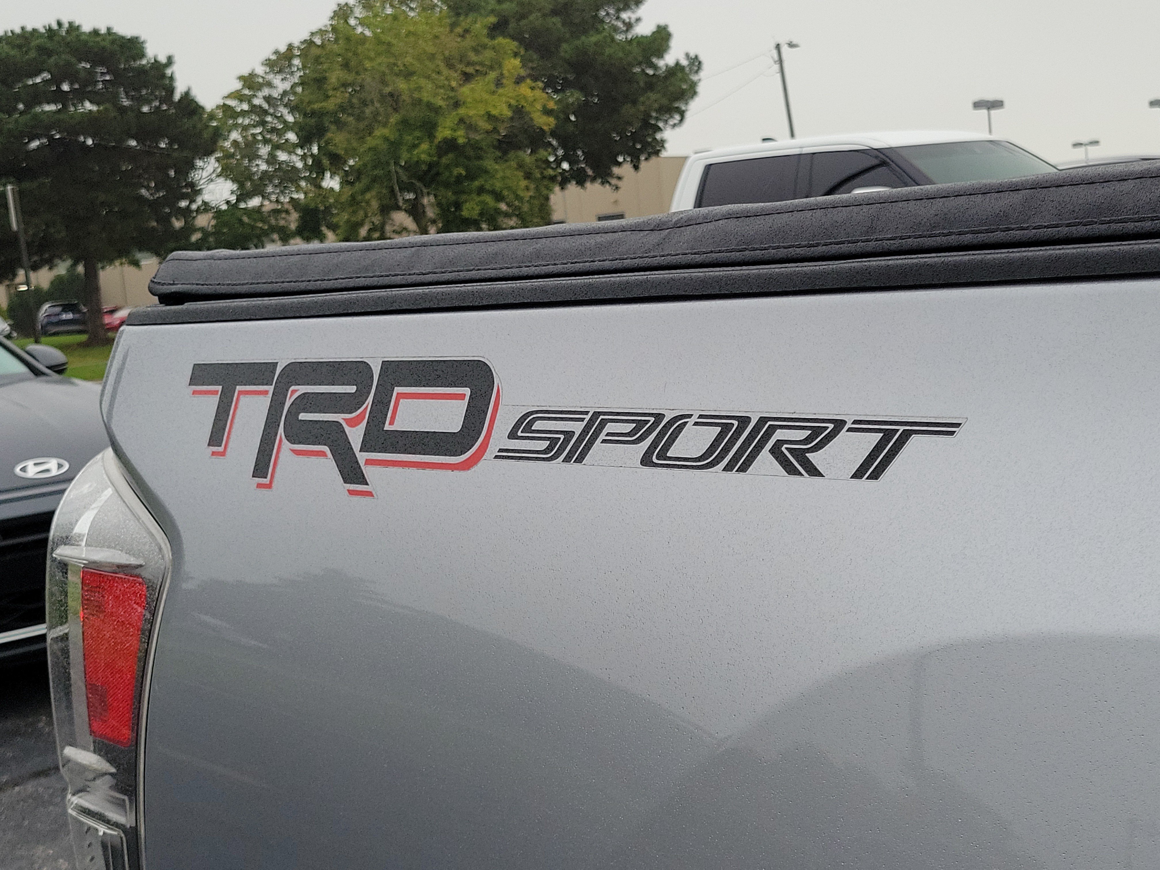 Used 2020 Toyota Tacoma TRD Sport RWD image 7