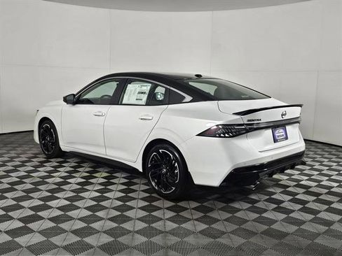 New 2026 Nissan Sentra SR w/ SR Premium Package image 7