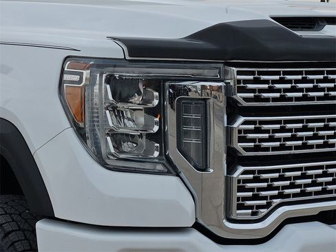 Used 2020 GMC Sierra 2500 Denali w/ Denali Ultimate Package image 8