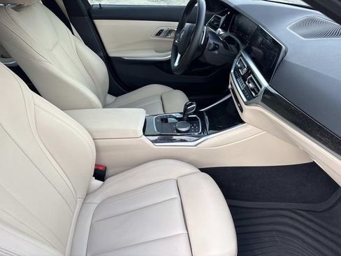 Used 2021 BMW 330i Sedan w/ Convenience Package RWD image 21