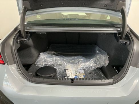 New 2026 BMW 540i xDrive w/ Executive Package AWD/4WD image 29