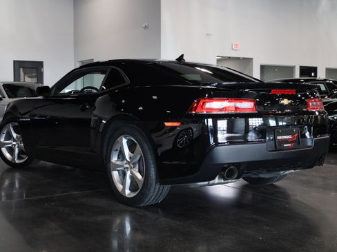 Used 2015 Chevrolet Camaro SS w/ RS Package image 4