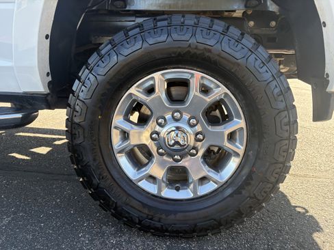 Used 2022 RAM 2500 Laramie AWD/4WD image 13