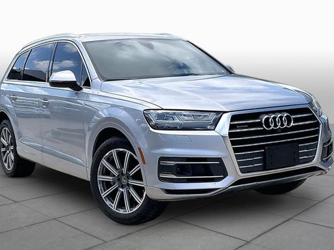 Used 2018 Audi Q7 2.0T Premium Plus w/ Premium Plus Package AWD/4WD image 3