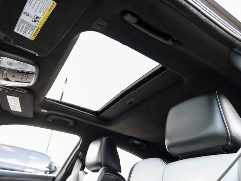 Used 2023 Dodge Charger SRT Hellcat w/ Harman/Kardon Audio Group image 16