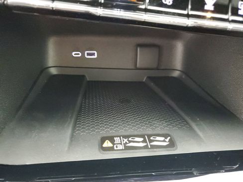 New 2026 Chevrolet Traverse LT w/ Sun and Wheel Package image 20