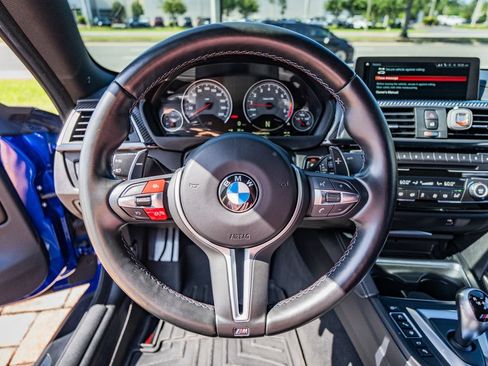 Used 2020 BMW M4 Coupe w/ Competition Package RWD image 23
