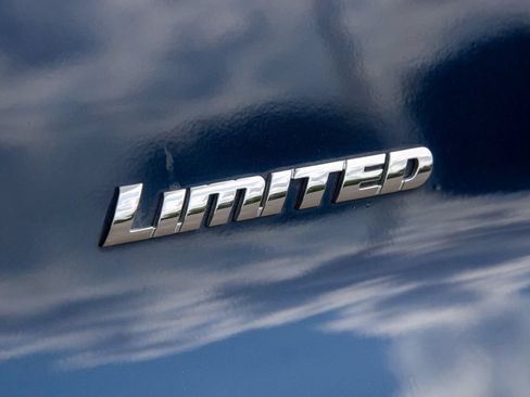 Used 2016 Toyota 4Runner Limited AWD/4WD image 48
