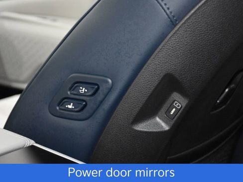 New 2026 Kia Carnival EX image 23