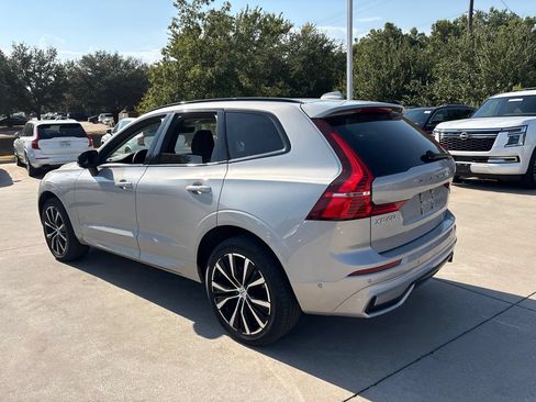Used 2025 Volvo XC60 B5 Plus AWD/4WD image 7