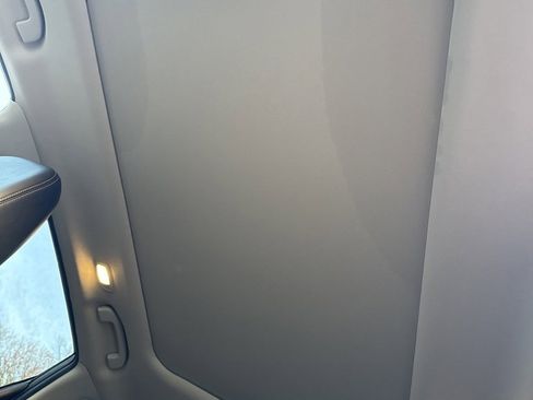 Used 2018 Nissan Murano Platinum image 34