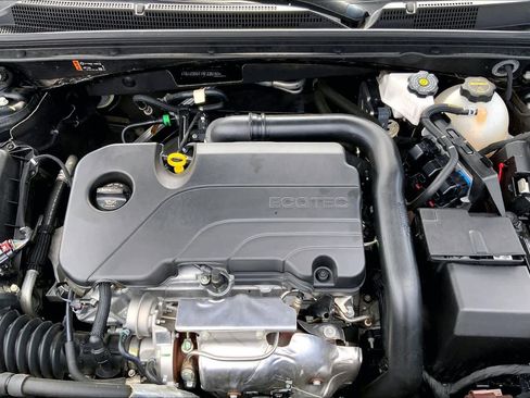 Used 2024 Chevrolet Malibu LT image 32