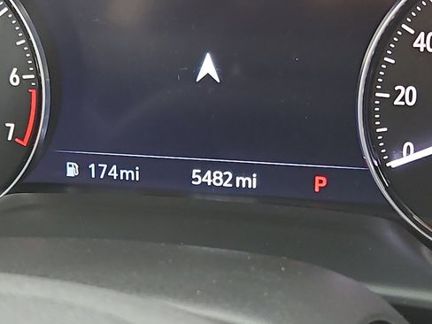 Certified 2023 Buick Envision Avenir image 21