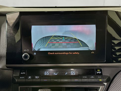 Certified 2025 Toyota Camry SE w/ Convenience Package FWD image 25