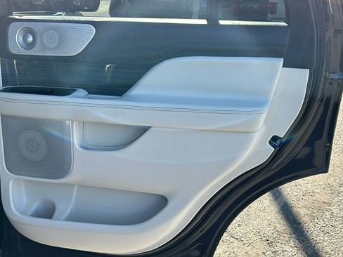 Used 2023 Lincoln Navigator Black Label image 12