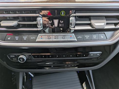 Used 2023 BMW X3 xDrive30i w/ Premium Package image 27