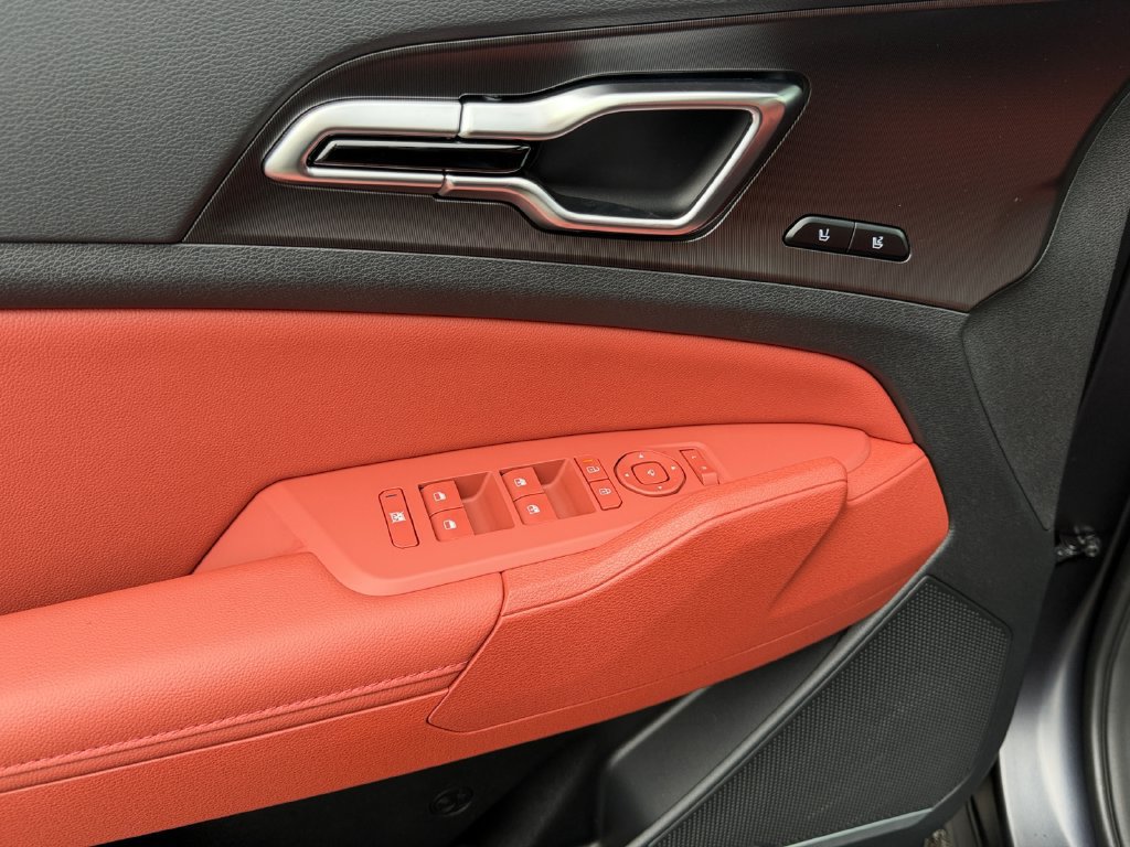 New 2027 Kia Sportage SX AWD/4WD image 13