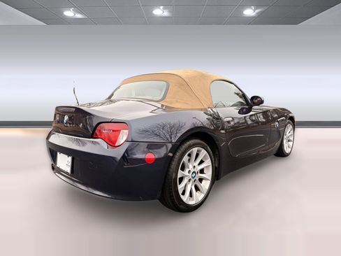 Used 2008 BMW Z4 3.0si image 8